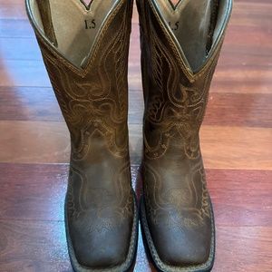 Ariat Boys Heritage Boots Size 1.5